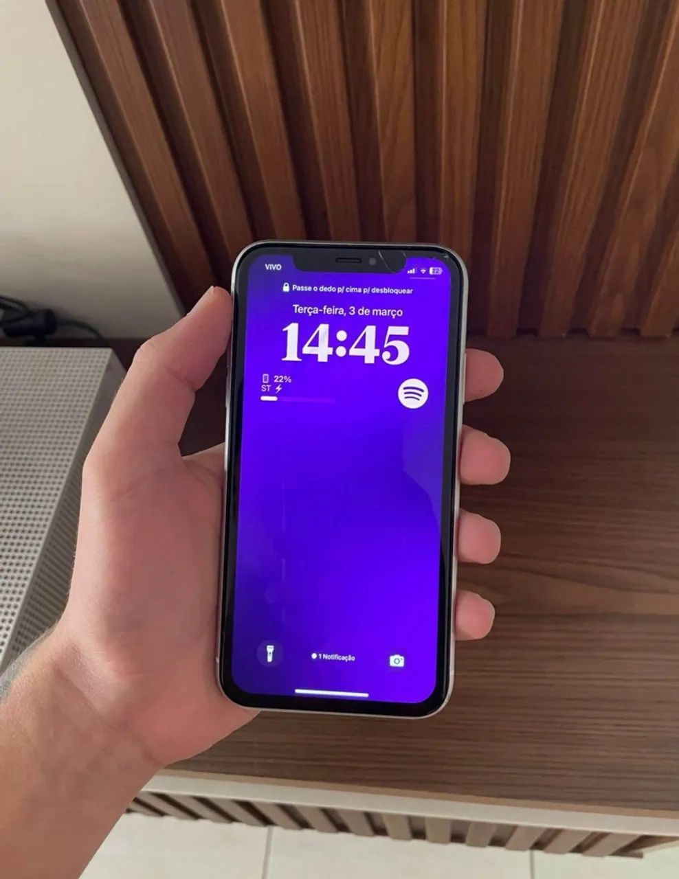 iPhone XR 128 GB. Com todos os acessórios funcionando perfeitamente.