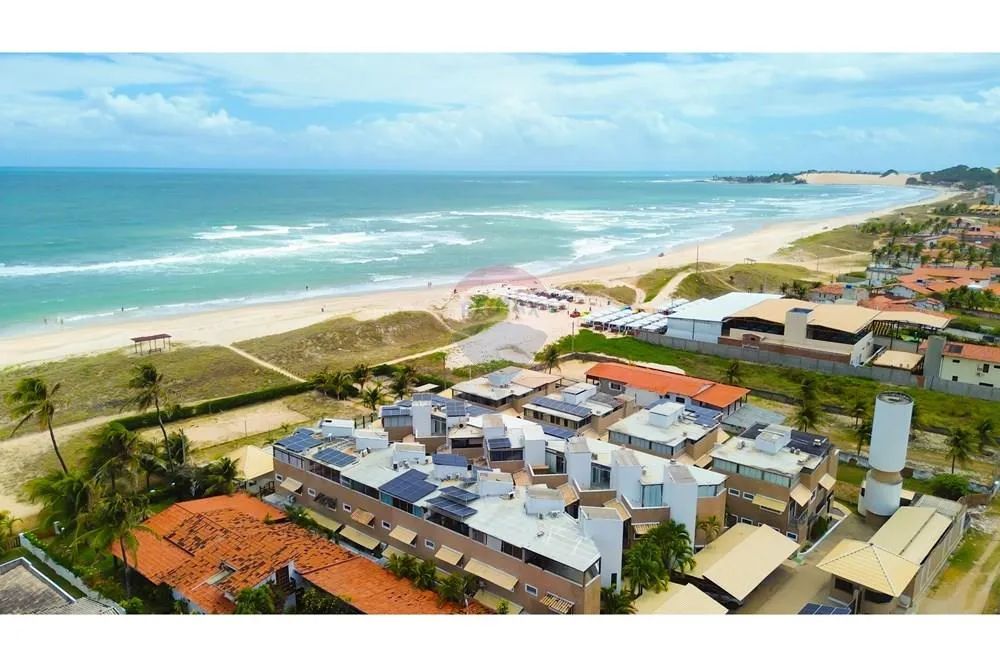 "Triplex à Beira-Mar em Genipabu - Luxo e Segurança" - Foto 2