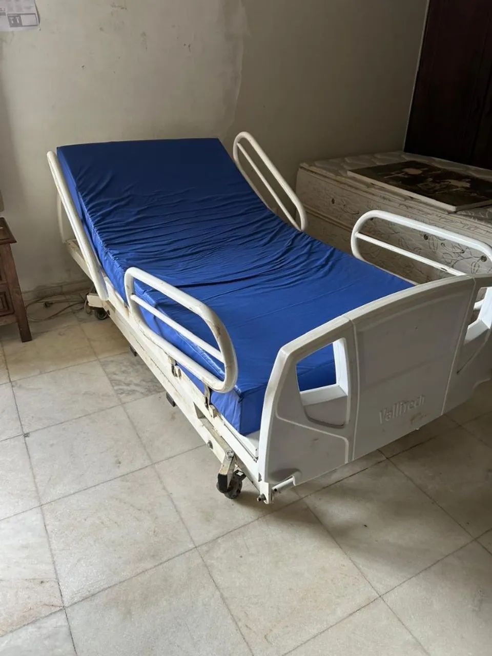 Cama hospitalar elétrica  - Foto 3