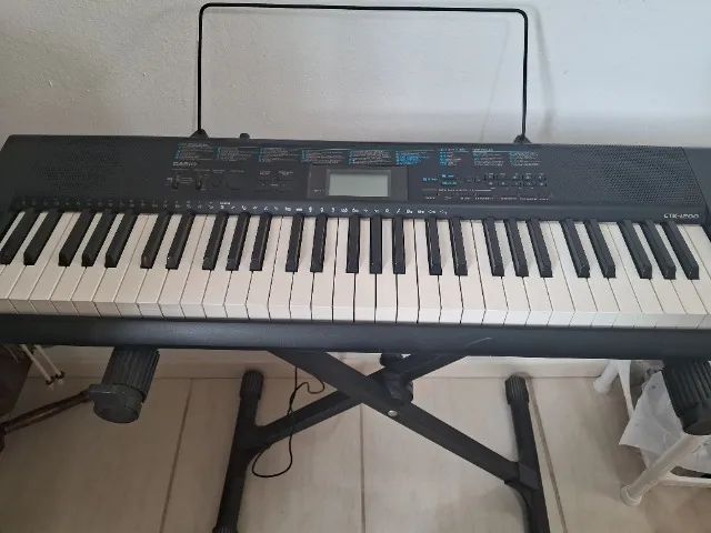 Teclado Casio CTK-1200