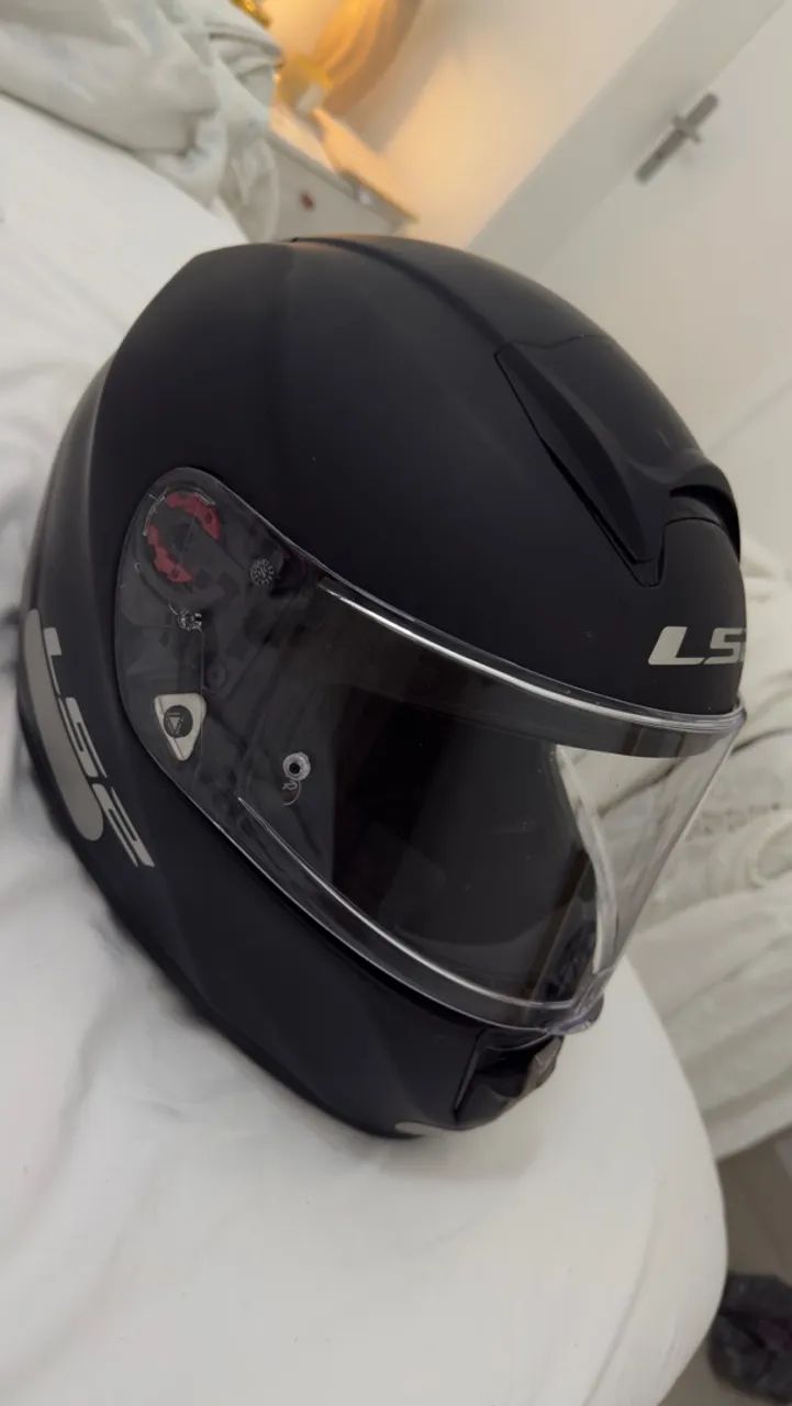 Capacete LS2 semi-novo - Foto 2