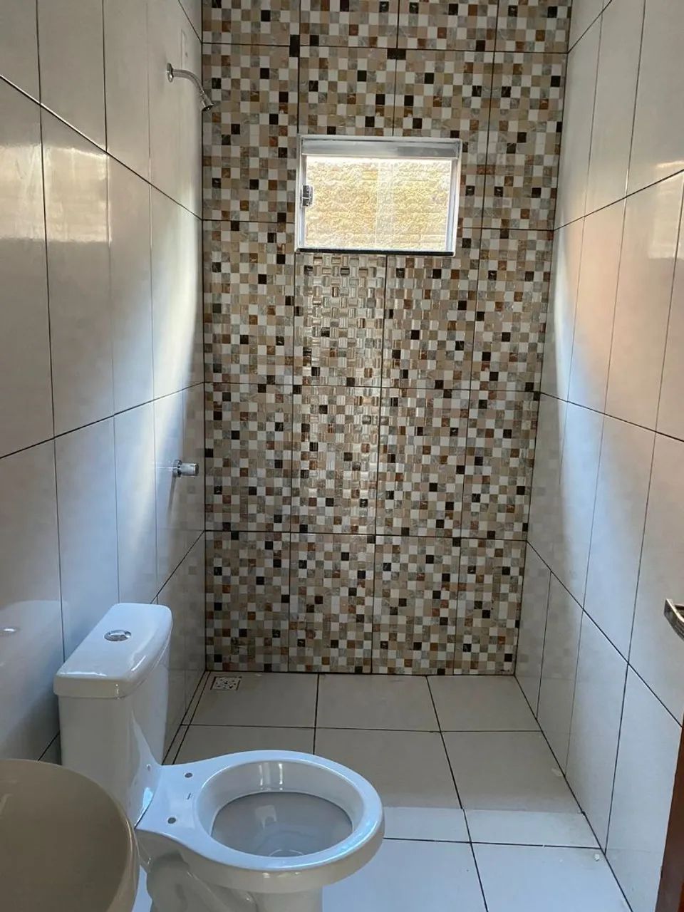 Aluga-se apartamento 