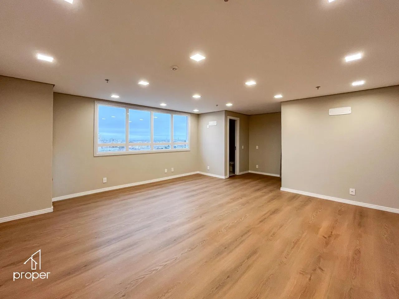Sala para aluguel no Zabaleta Office - Pelotas/RS