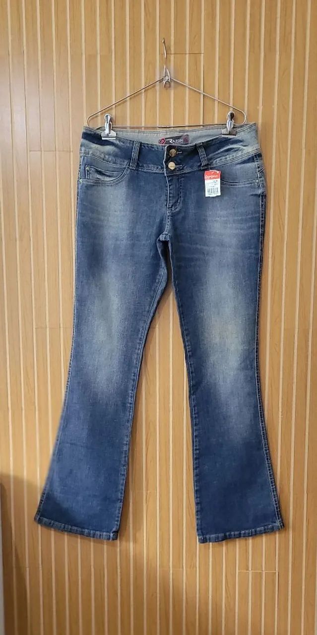 Calça jeans feminina flare tam 46
