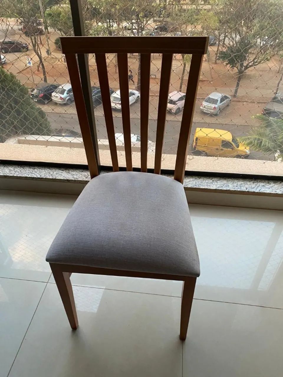 02 CADEIRAS DE MESA DE JANTAR