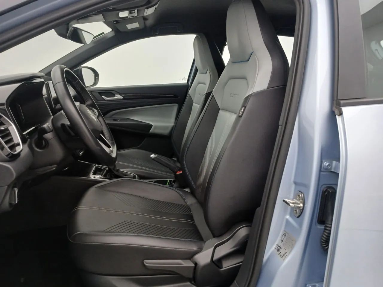 Volkswagen Tera High 1.0 170 TSI Flex 12V 5p Aut, foto 16 de 18