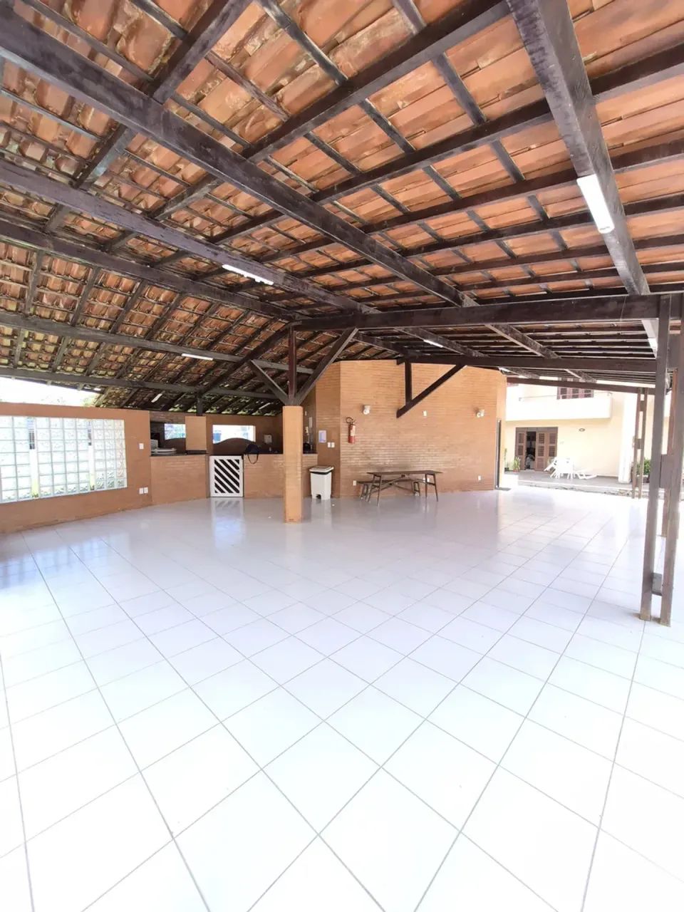 Sobrado para venda tem 400 metros quadrados com 3 quartos em Renascença - São Luís - MA 2