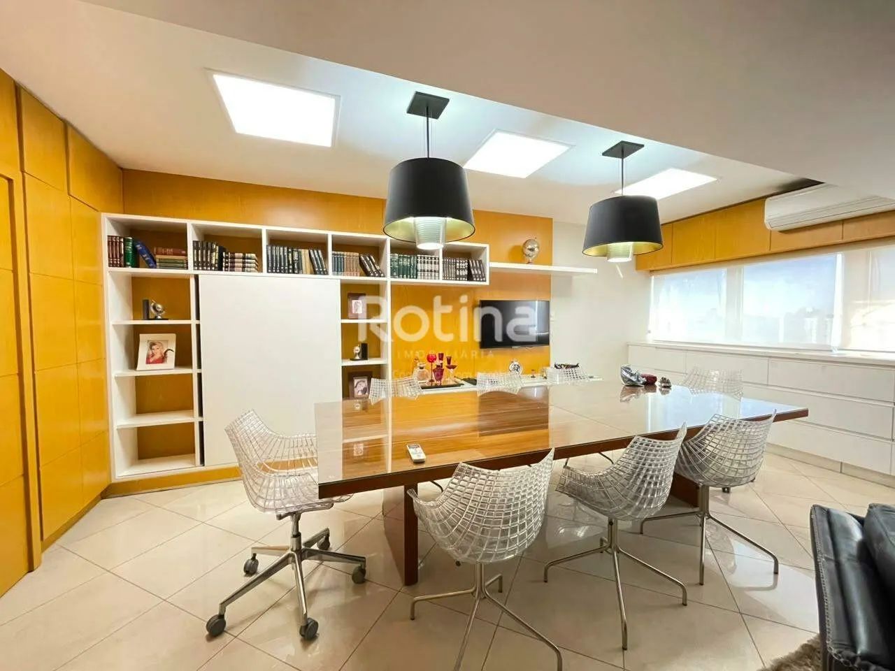 Sala Comercial à Venda no Centro de Uberlândia com 62 m² - Foto 4