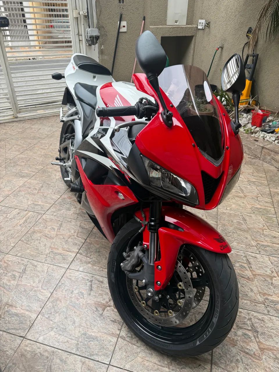 Cbr 600rr  - Foto 4