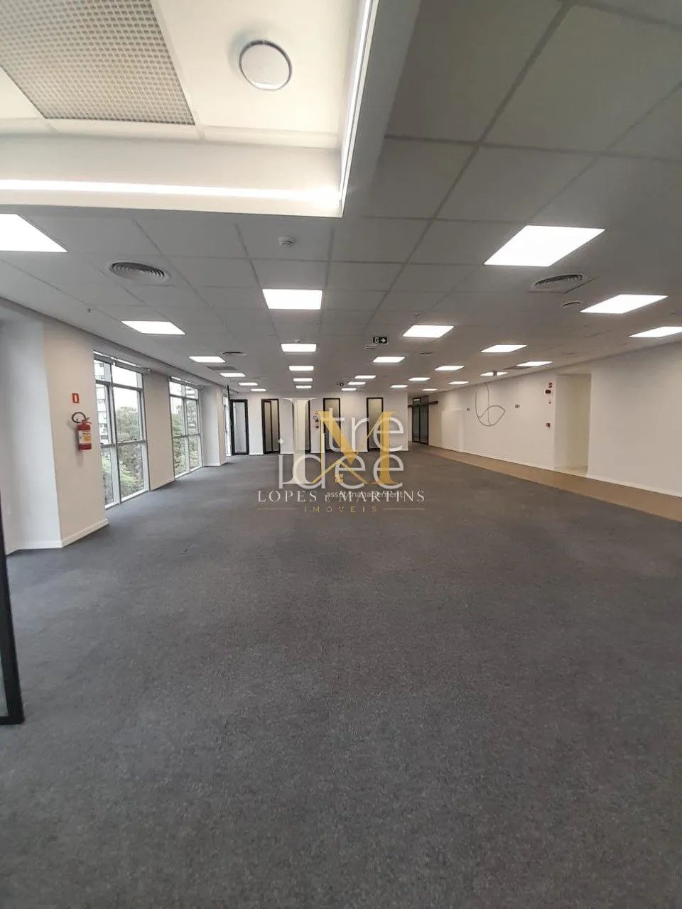 SALA COMERCIAL 562M² ÁGUA VERDE - CURIITBA - Foto 3