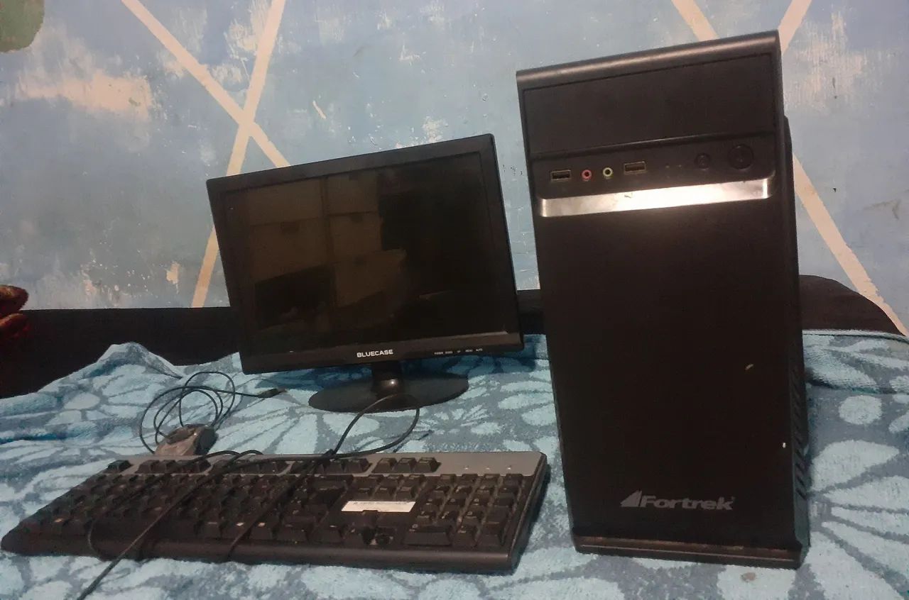 Computador, em boas condições 
