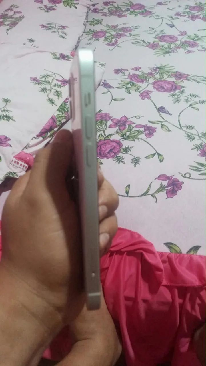 Vendo ou troco IPhone 12  - Foto 4