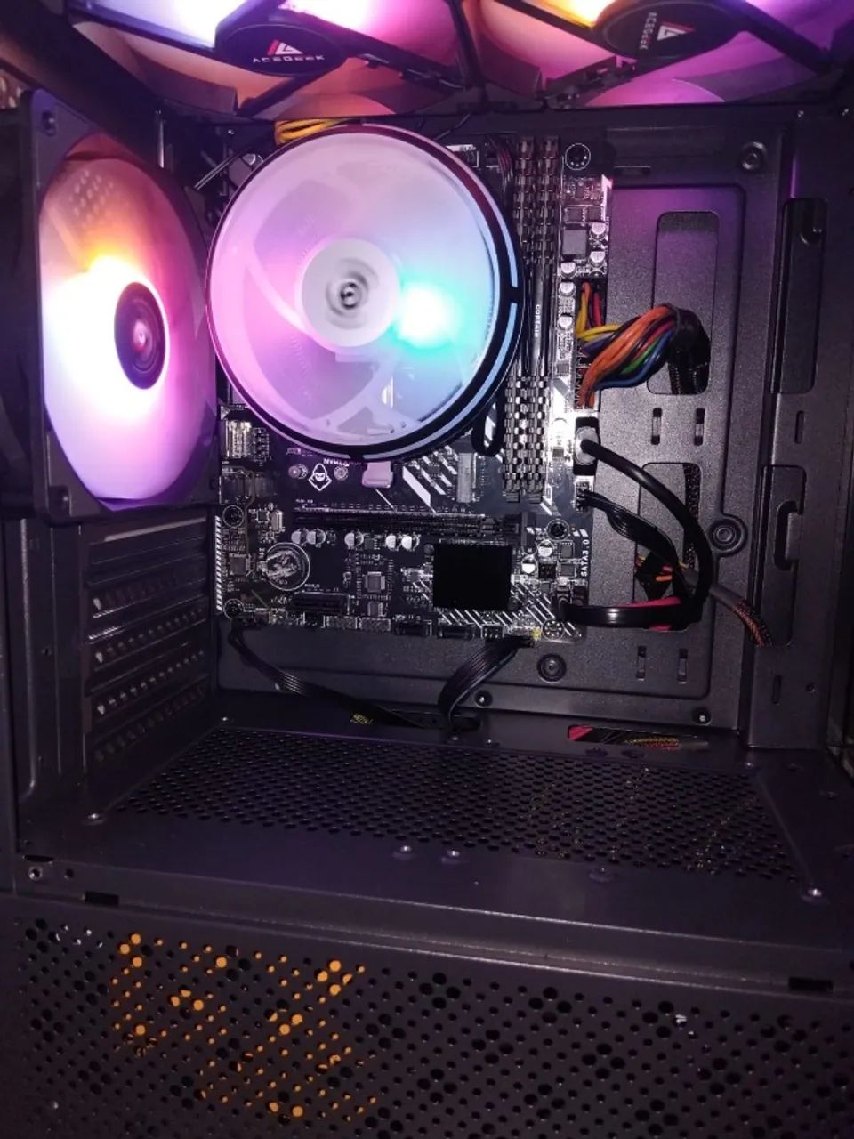 Vendo PC - jogos e estudos - Foto 3
