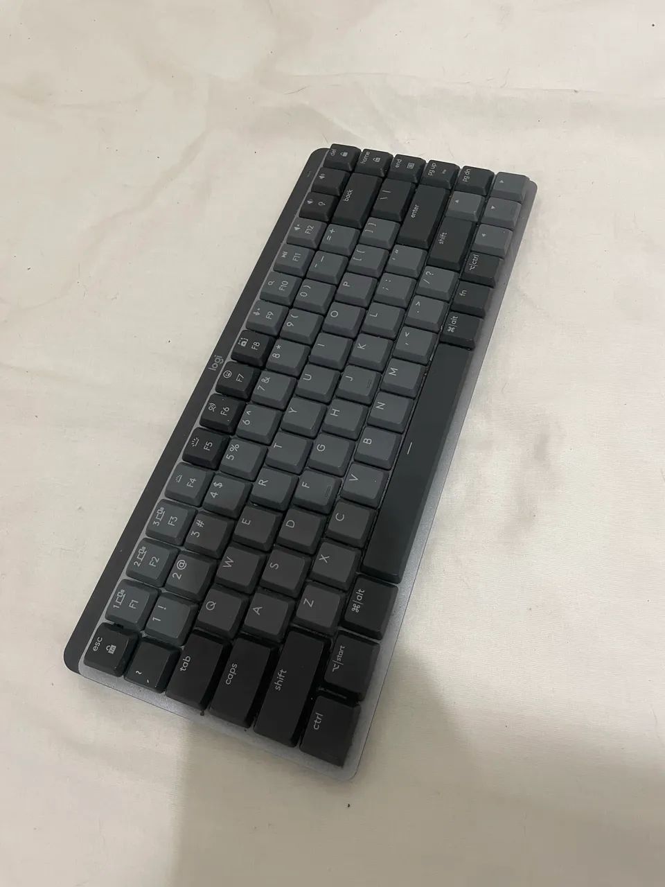 Teclado Mecânico sem fio Logitech MX Mechanical Mini - Foto 2