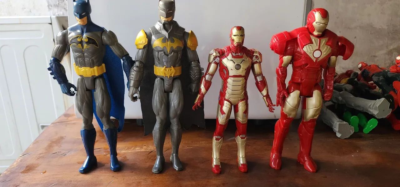 14 bonecos heróis  - Foto 2