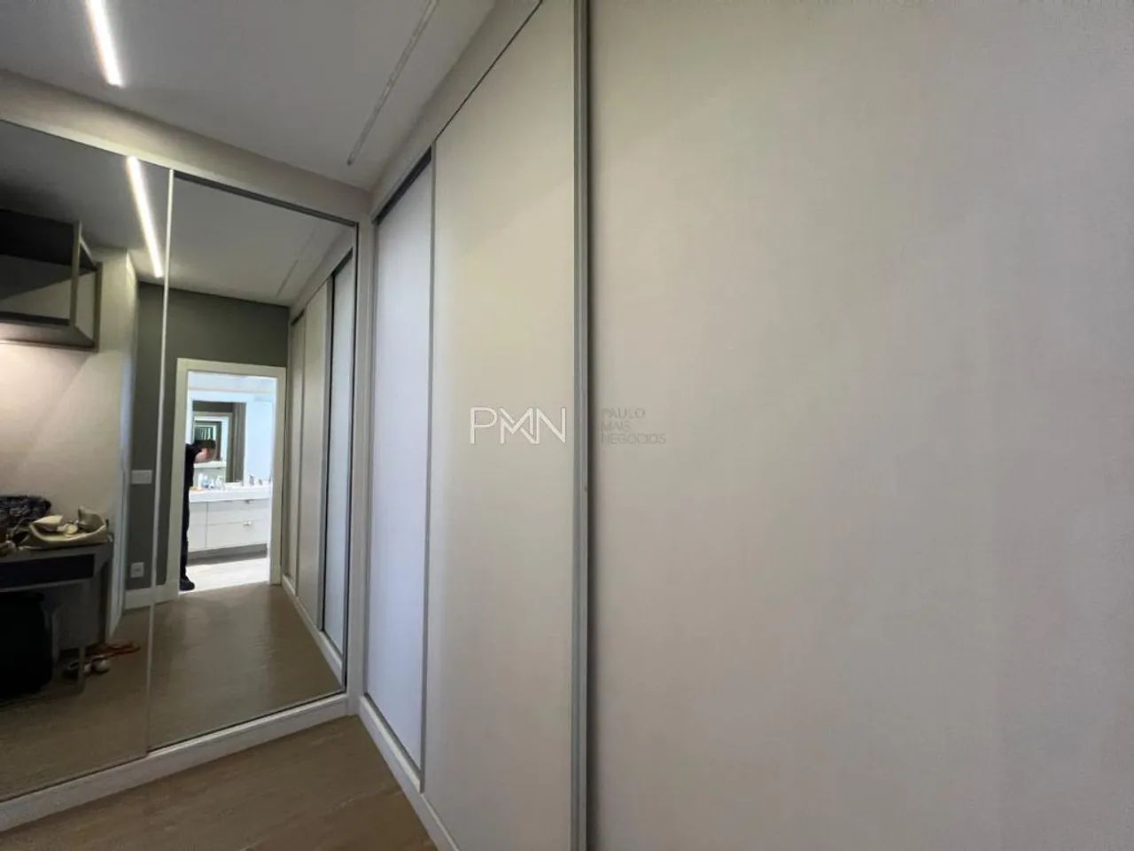 Sobrado à venda em Campinas, Loteamento Residencial Arborais, com 3 suítes, com 326 m² - Foto 10