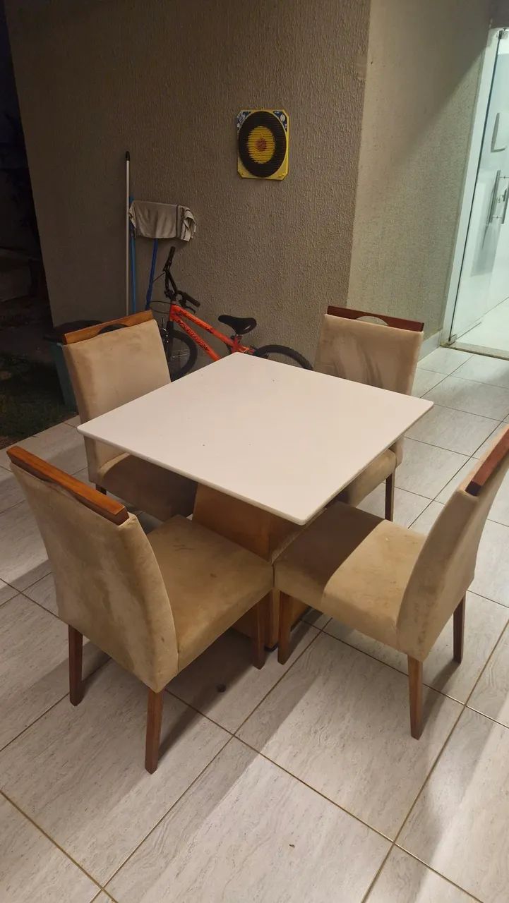 Mesa de jantar 4 cadeiras - Foto 4