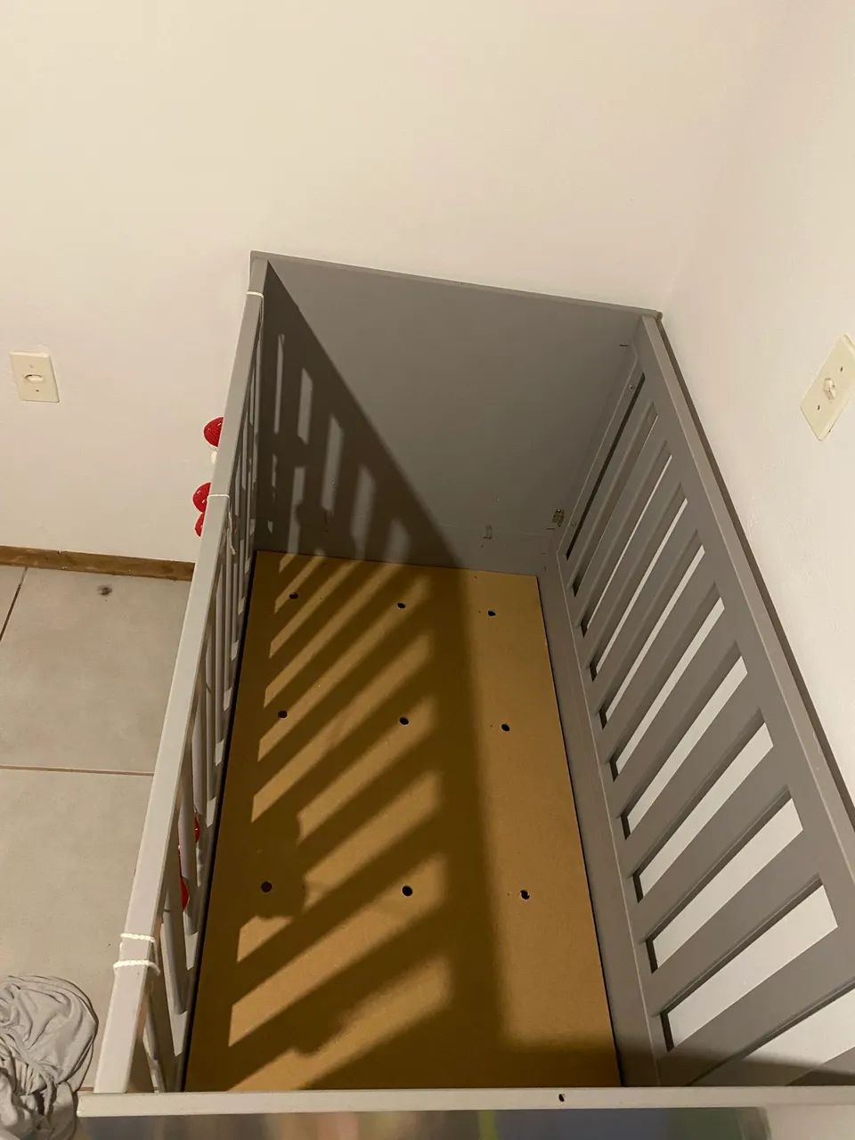 Berço acompanha colchão 