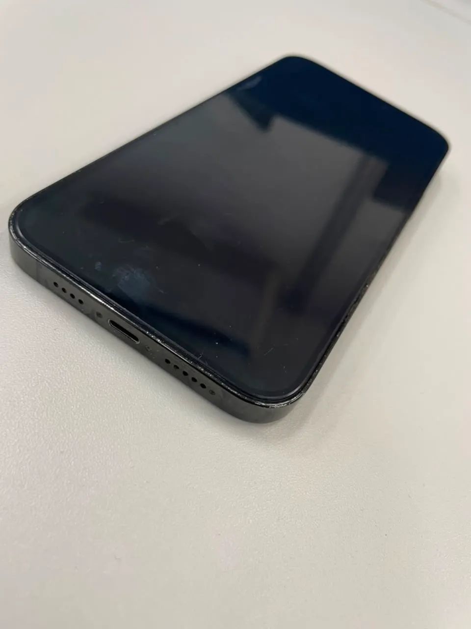 iPhone 14 Pro Max preto com detalhe  - Foto 2