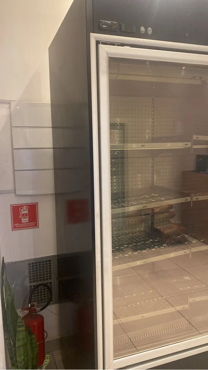 Expositor Vertical Eletrofio 