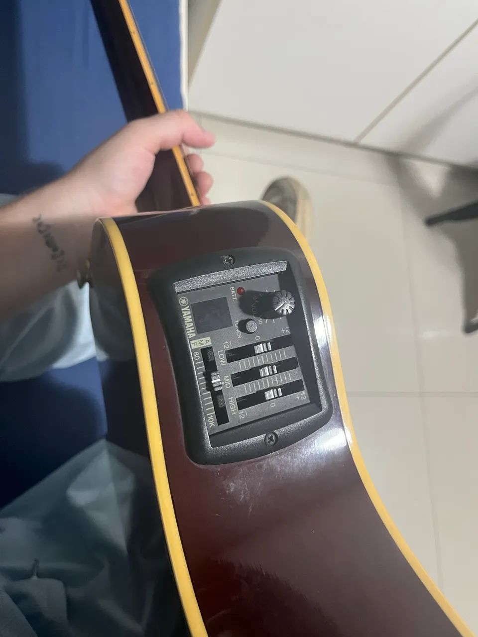 Violão Yamaha Apx 500 usado - Foto 3