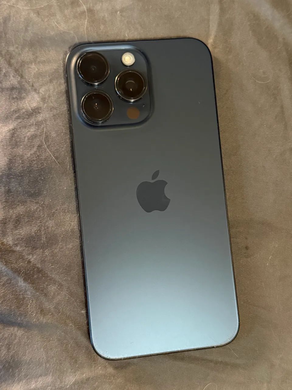 iPhone 15 pro Max 256gb com NF e 3 capinhas 