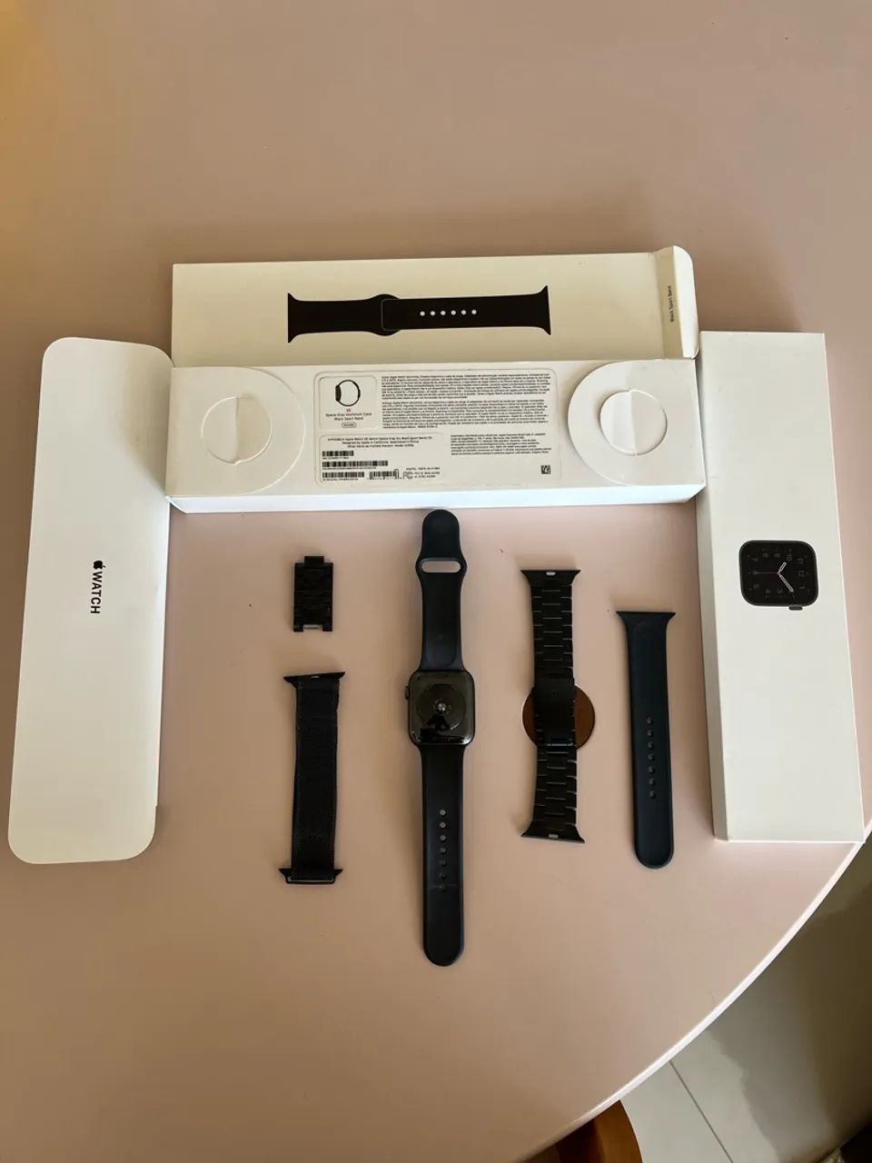 Apple Watch SE 2Gen 44mm (com caixa, carregador e pulseiras extra)