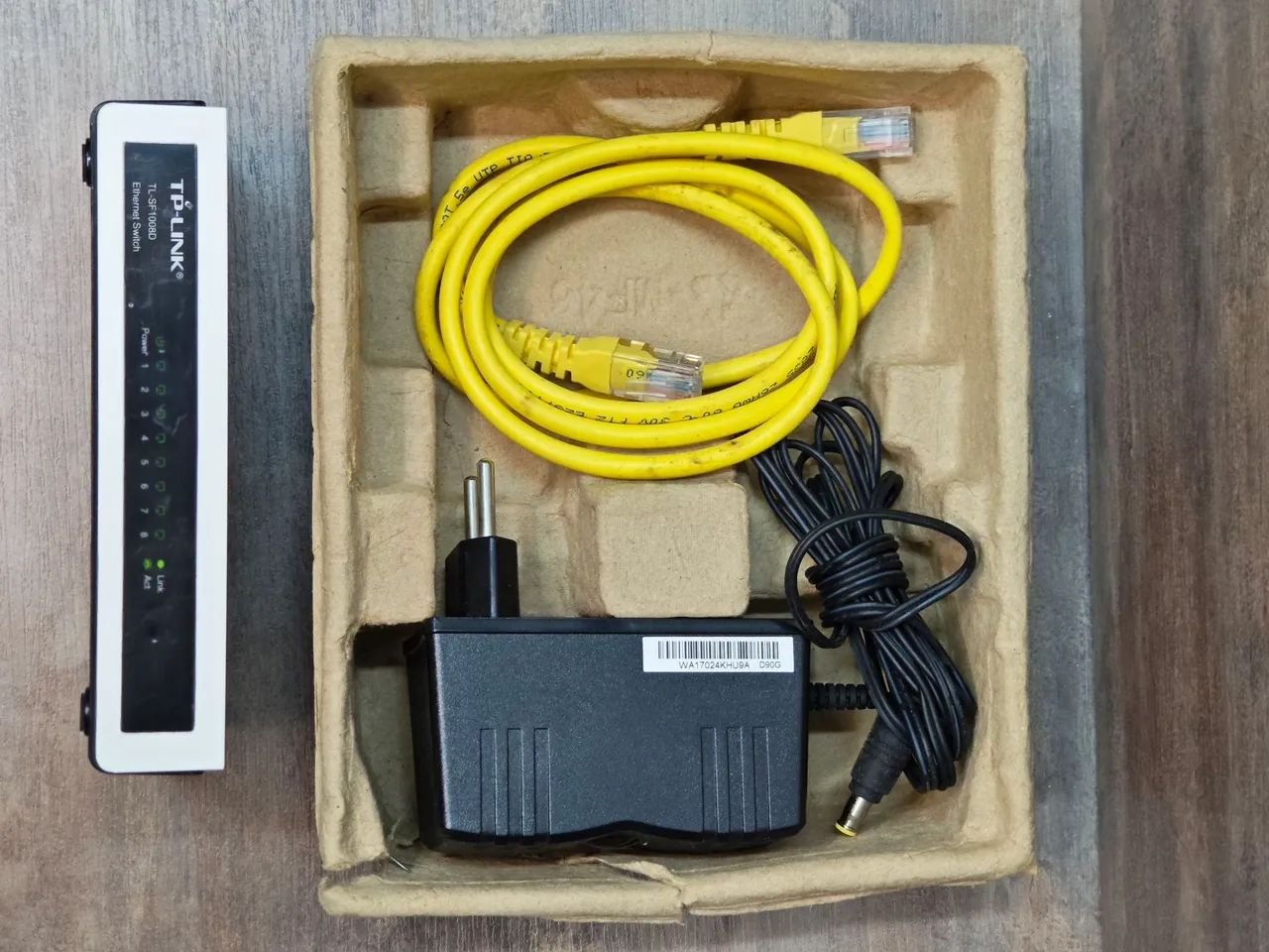 Switch TP-Link TL-SF1008D 8 portas - Foto 3