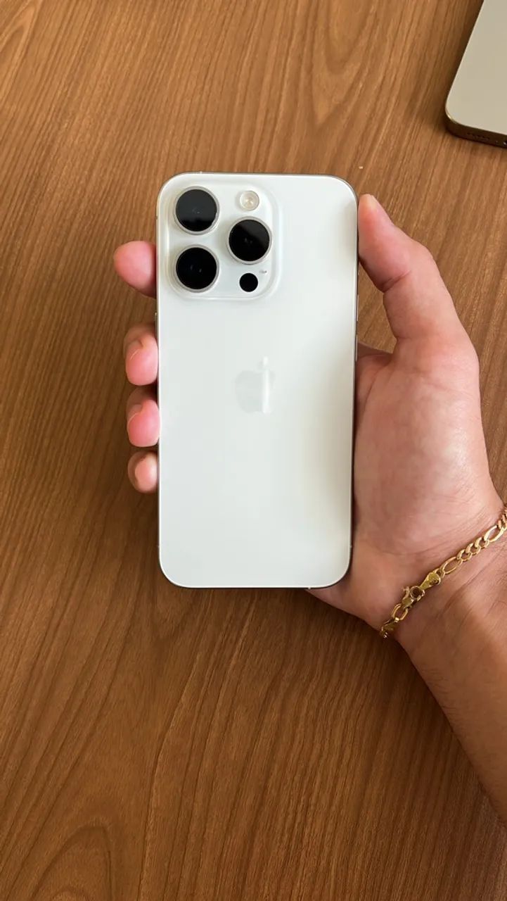 iPhone 15 Pro 