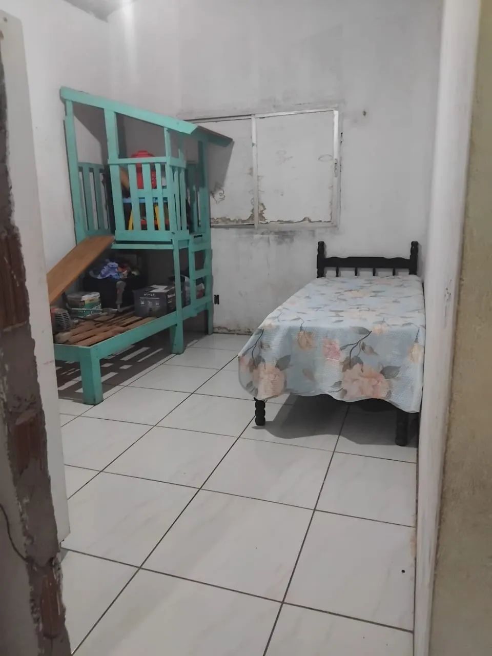 Casa simples com terreno amplo  - Foto 4