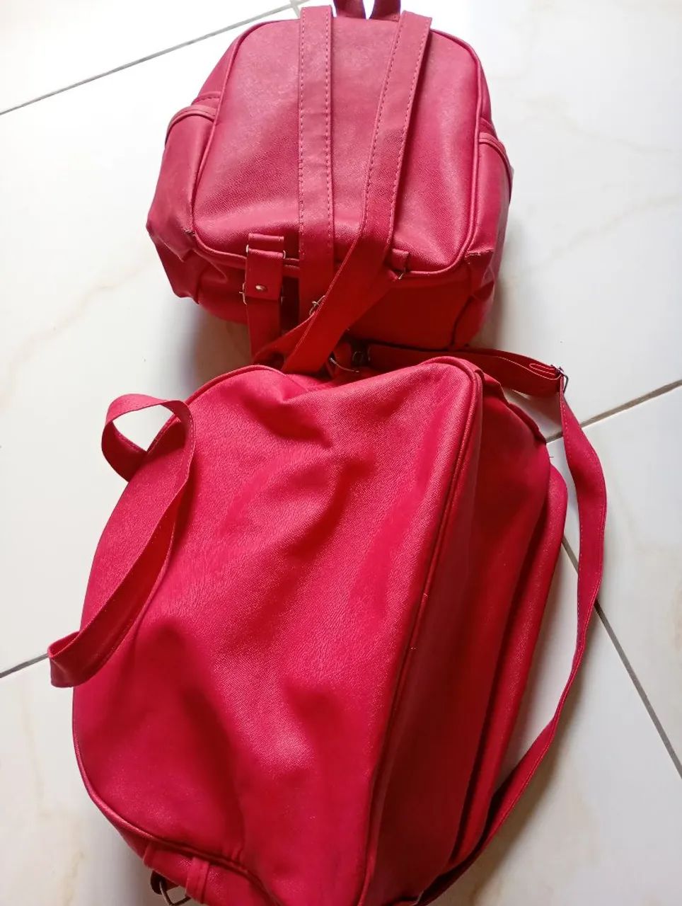 Vendo essas bolsas de bebê semi nova  - Foto 5
