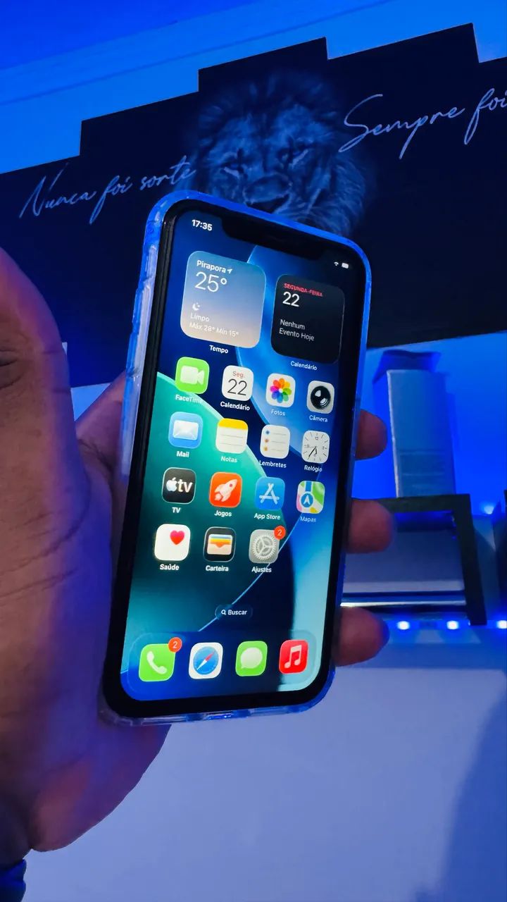 iPhone 11