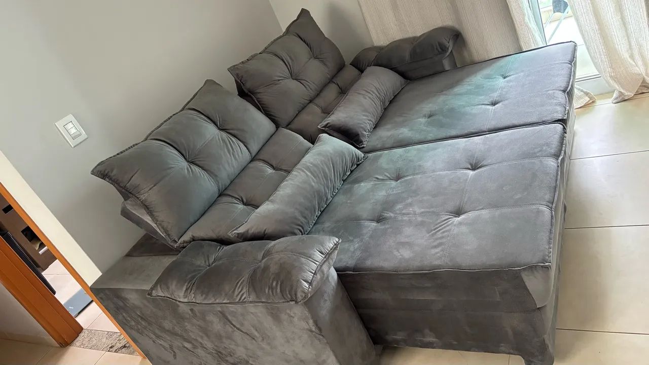 Sofá retrátil/reclinável 