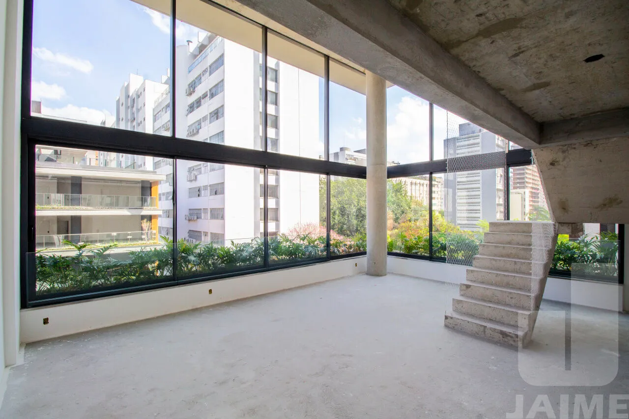 Sala, 3 quartos, sendo 3 suítes, 4 vagas e lazer no Condomínio