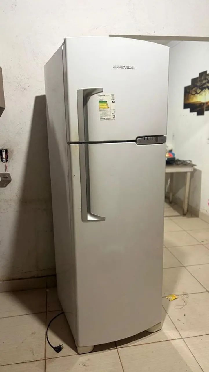 Geladeira ótima 