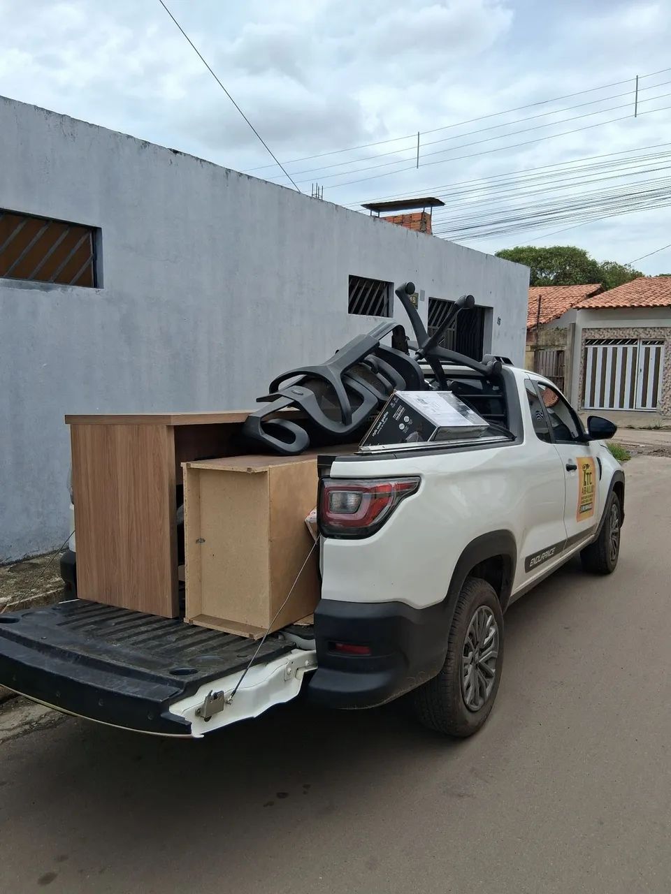 FRETE RÁPIDO E SEGURO  *