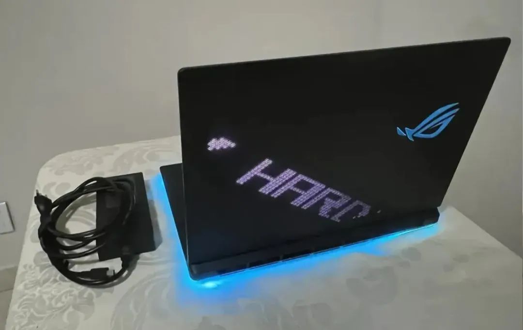 ROG STRIX SCAR 18, RTX 5080, CORE 9 ULTRA - Foto 2