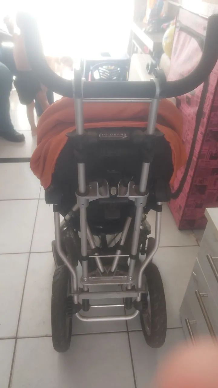 carrinho de bebê vem com moisés micralite toro - Foto 3