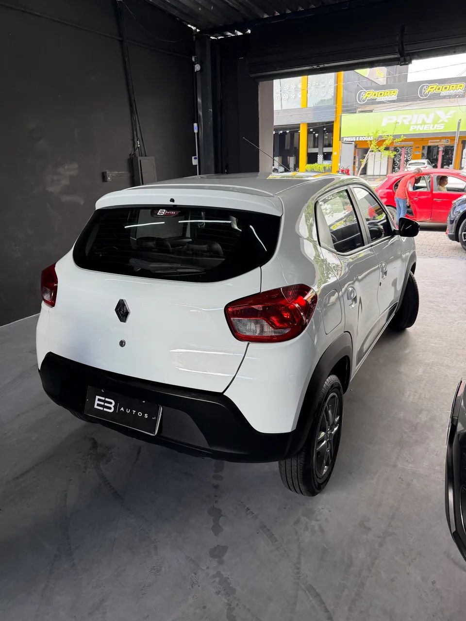 Renault Kwid Intense 1.0 Flex 12V 5P Mec. 2019 - Foto 4