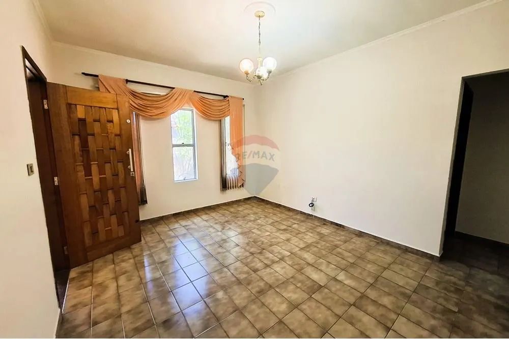 Casa dos Sonhos em Aguaí: Conforto e Praticidade - Foto 5