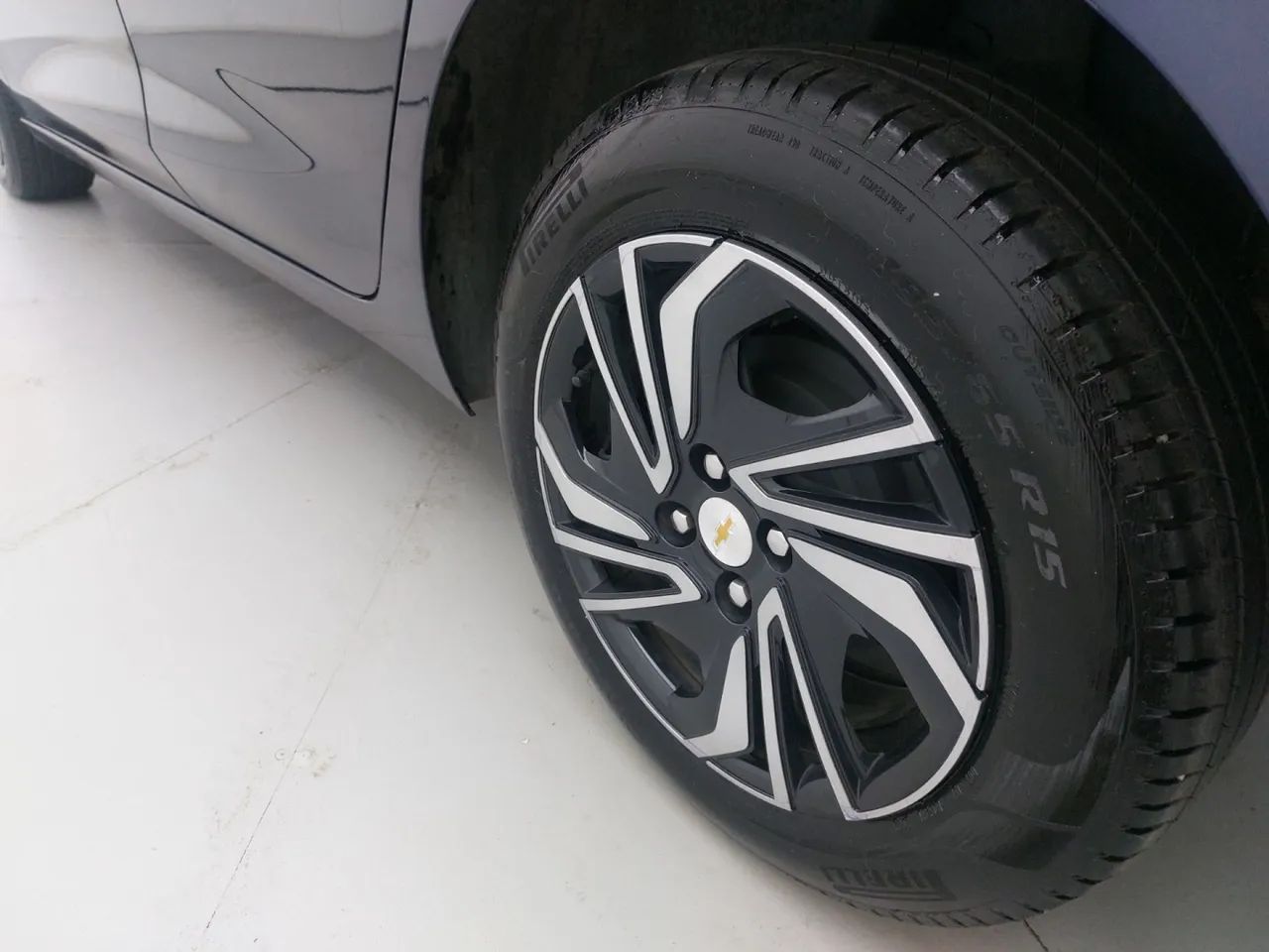 Chevrolet Onix Hatch 1.0 12V Flex Mec. 4P, foto 12 de 18