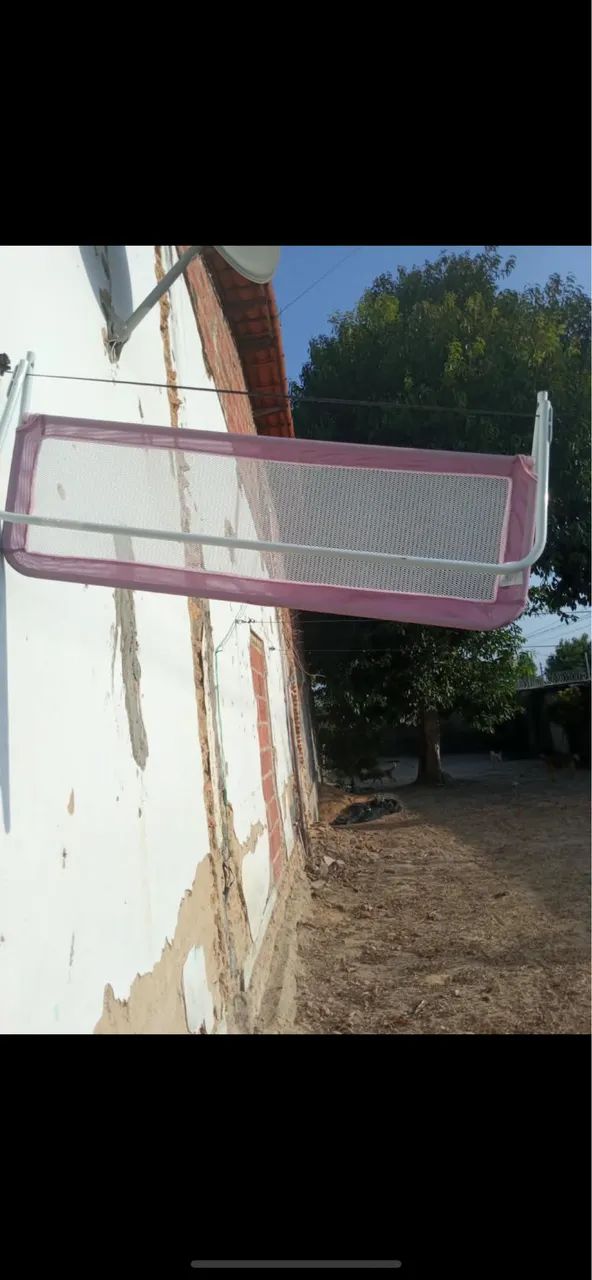 Grade de proteção pra cama.Cor rosa. - Foto 2
