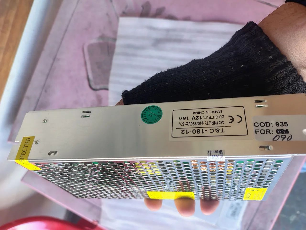 Fonte chaveada bivolt 12v 15a nova - Foto 5