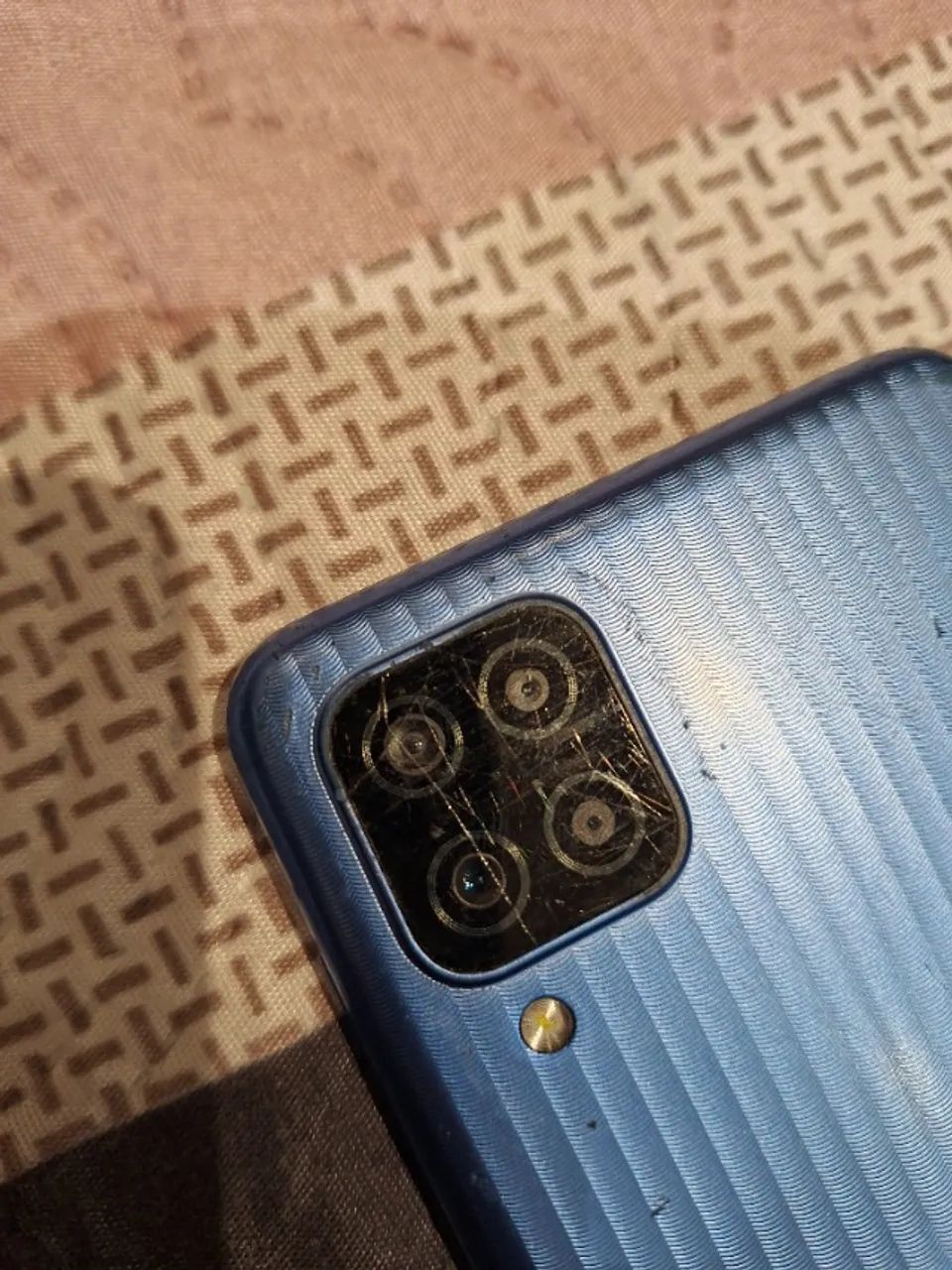 Samsung Galaxy M12 64GB - Foto 3