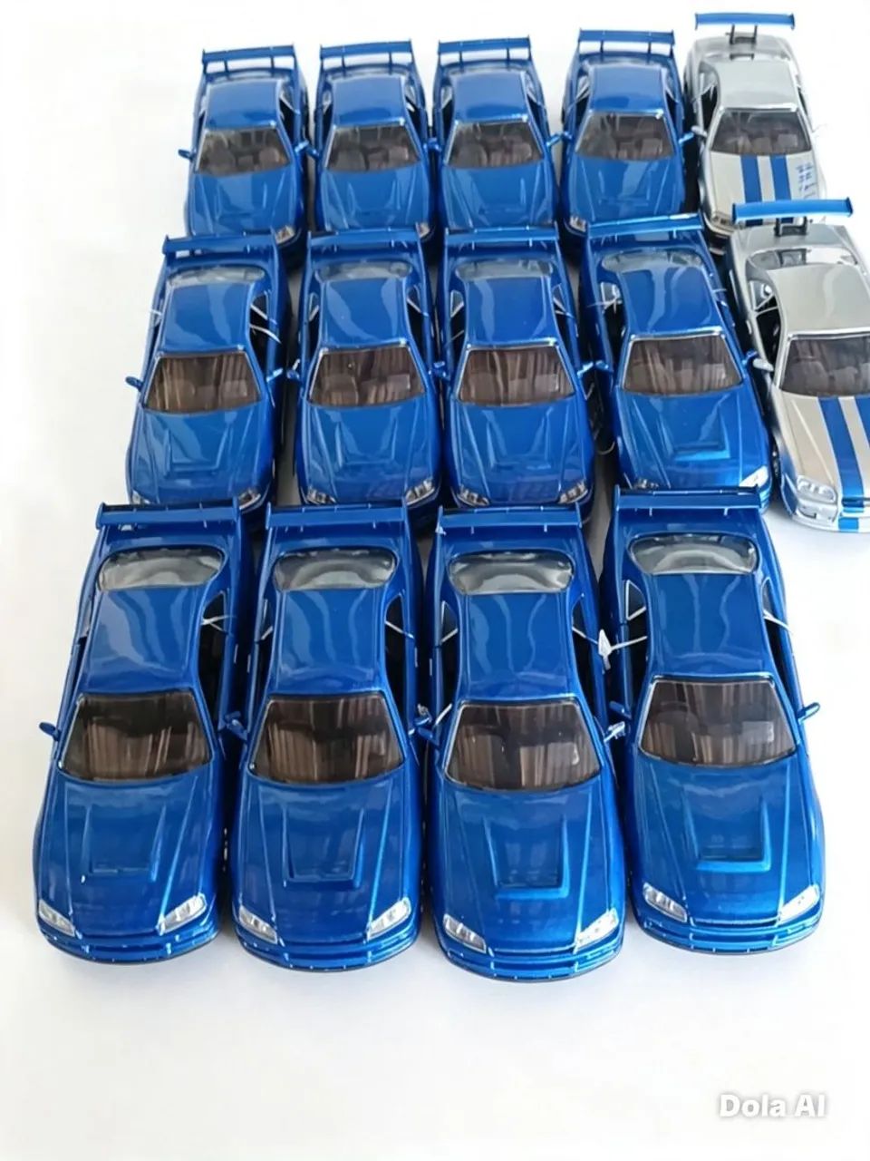 Carrinhos em miniatura - Foto 3