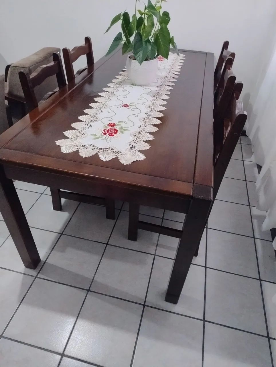Mesa madeira 8 lugares! - Foto 2