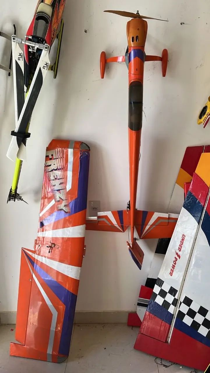Aeromodelo Frenzy 