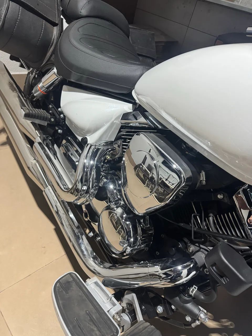 Denver 250cc 5700km com acessórios!