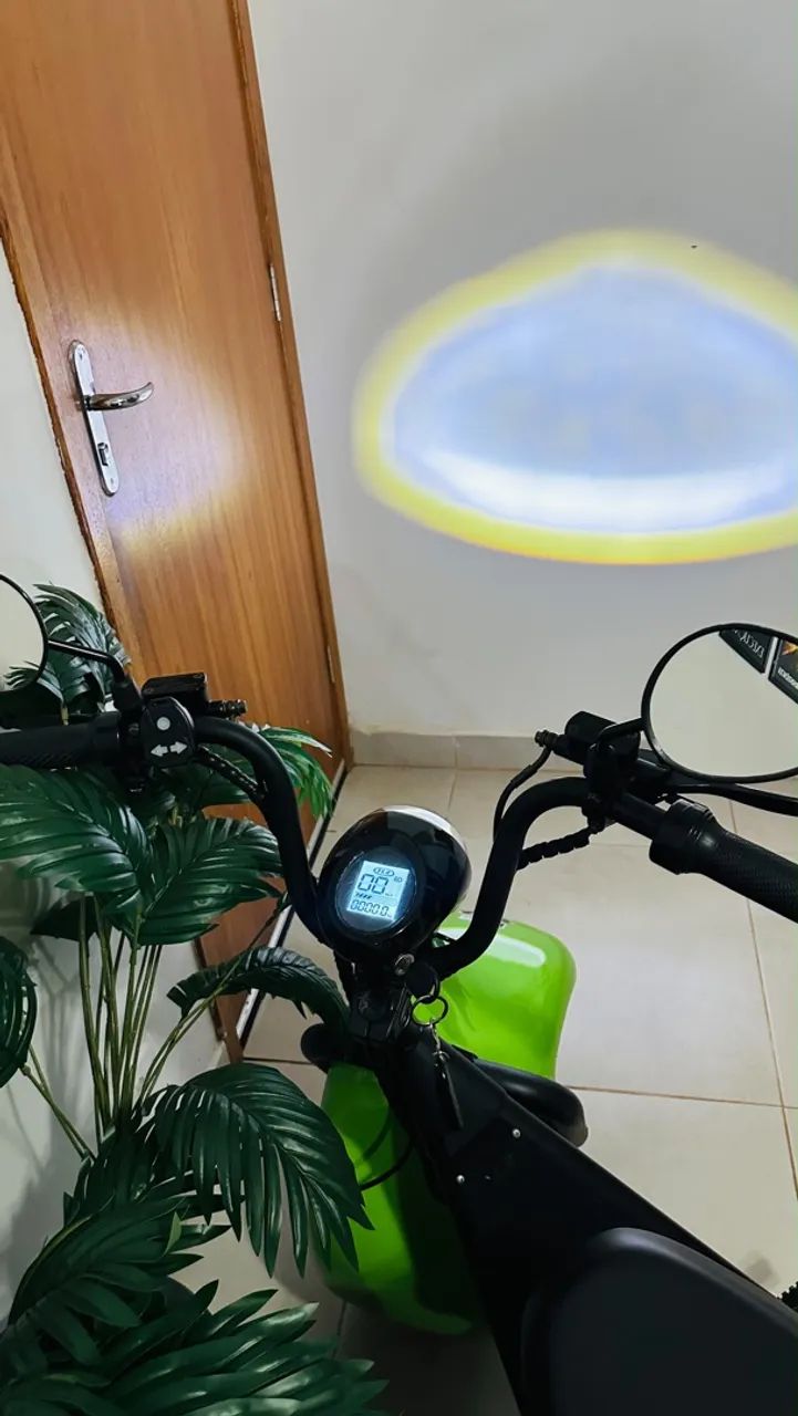 Scooter TUI + - Foto 2
