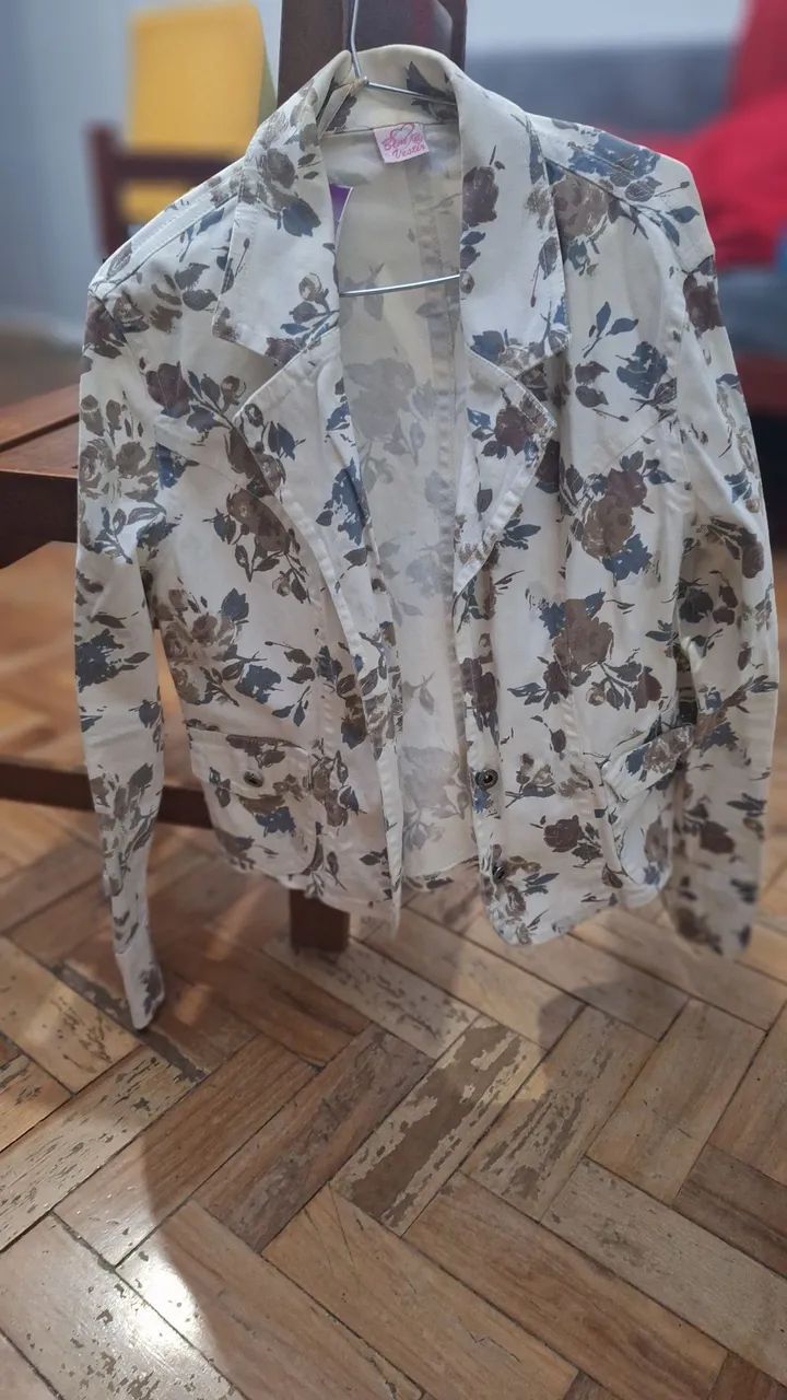 Jaqueta de Sarja Estampada - Desapego - Foto 4